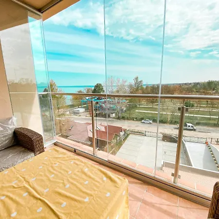 Galerius Apartmanok By Bltn Siófok Exteriér fotografie